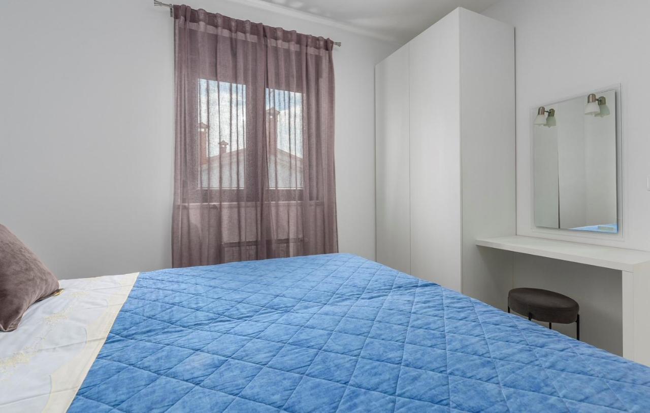 Apartments Zrnic โปเรช ห้อง รูปภาพ